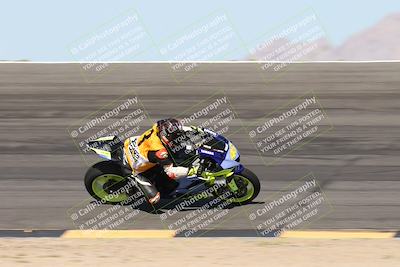 media/May-10-2025-Race Pace (Sat) [[db32fef2da]]/Vested/3-Bowl Set 1 (9am)/